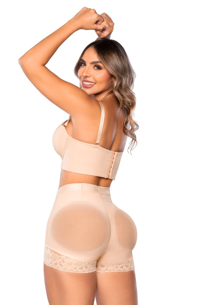 Panty cachetero levanta cola ultrainvisible con encaje en piernas
Panty moldeador con control de abdomen y realce natural de glúteos
Panty cachetero sin costuras con ajuste cómodo y femenino
Panty invisible tipo cachetero con tanga de regalo
Panty Stagmi SMI04027 realce discreto y ajuste seguro
